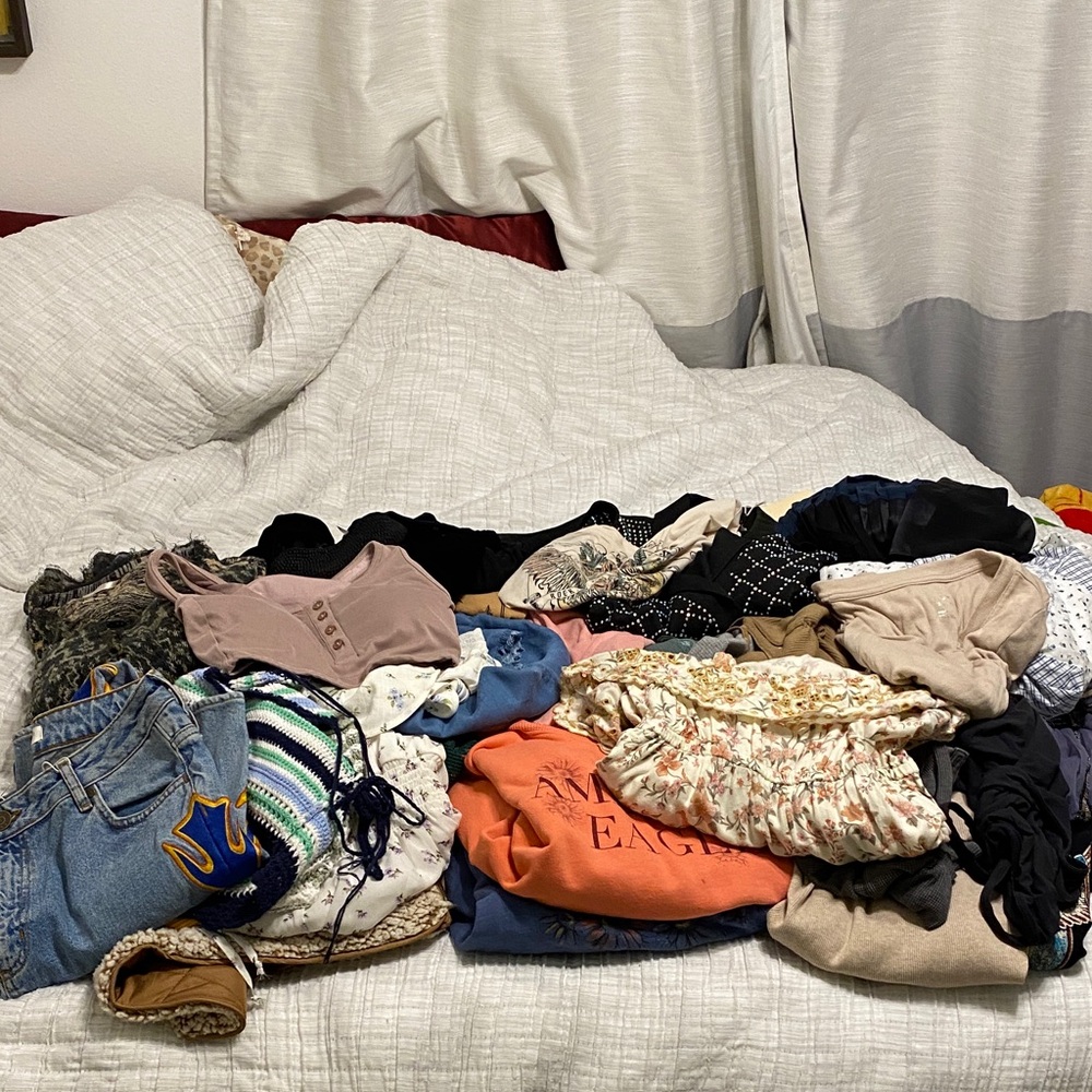 Assorted Clothing Bundle